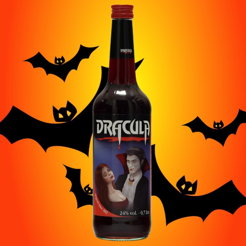 eine Flasche Dracula Original Likör