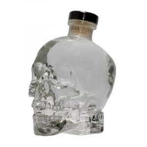 eine Flasche Crystal Head Vodka