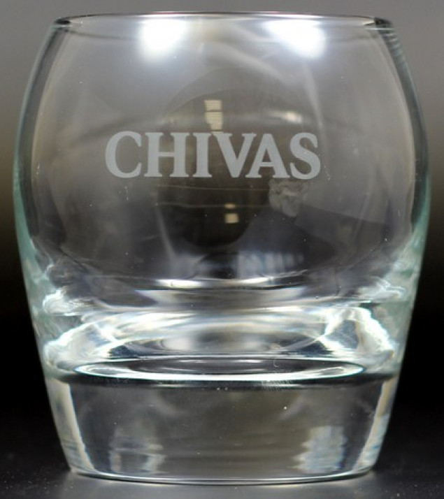 Chivas Glas Tumbler mit Eichung
