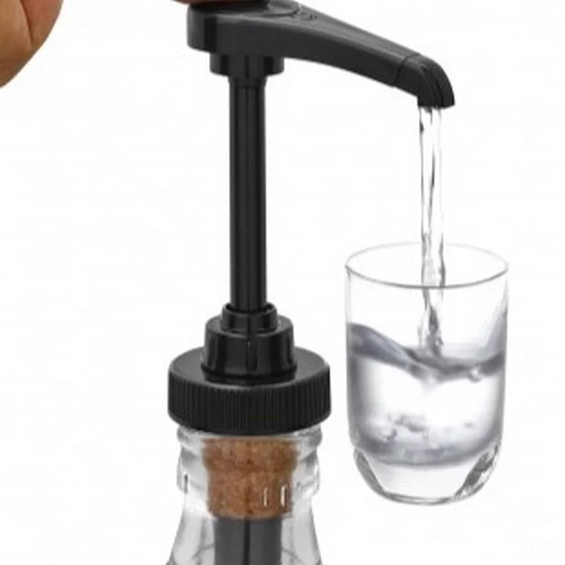 Dosierpumpe Universal für 3 - 4,5 Liter Flaschen Dosierpumpe Universal für 3 - 4,5 Liter Flaschen