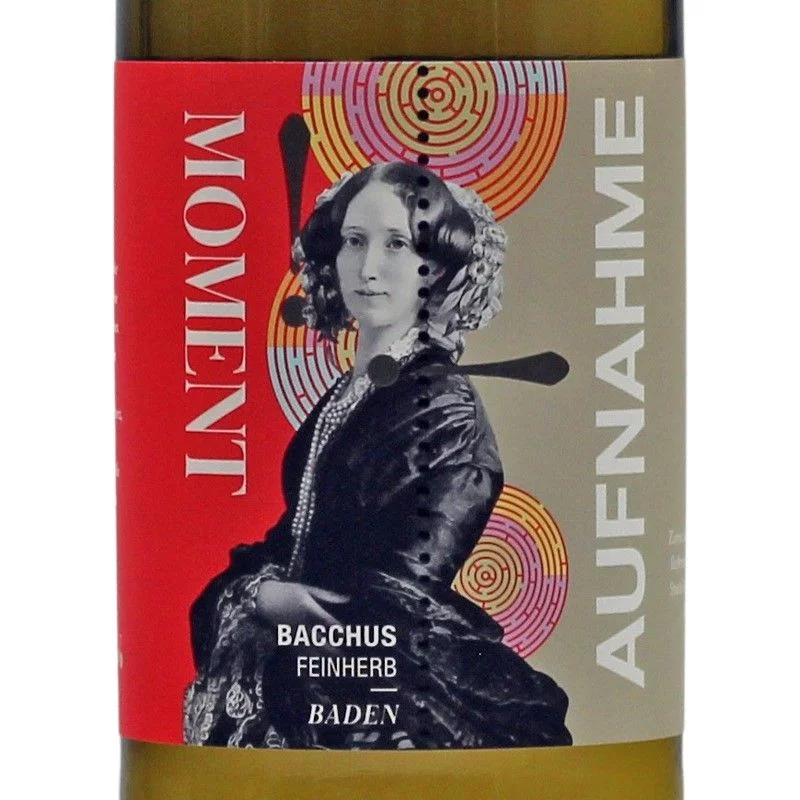 Moment Aufnahme Bacchus feinherb baden 0,75 L 11,5% vol