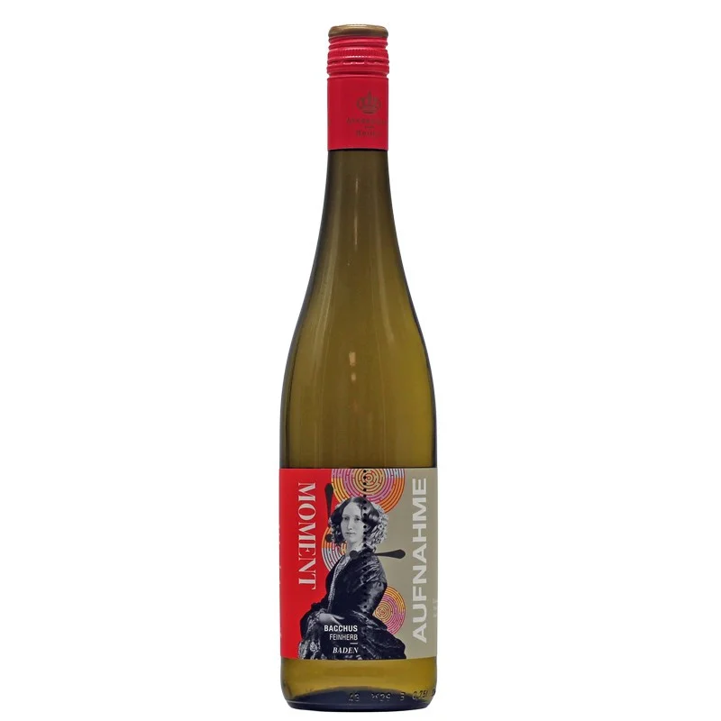 Moment Aufnahme Bacchus feinherb baden 0,75 L 11,5% vol