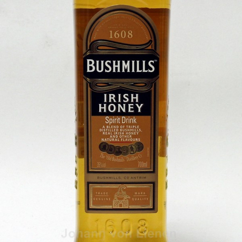 Bushmills Irish Honey 0,7 L 35%vol Bushmills Irish Honey 0,7 L 35%vol