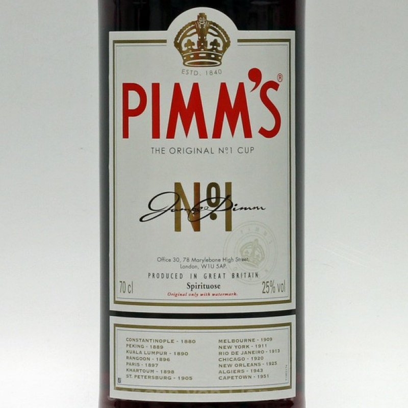 Pimm's No. 1 englischer Aperitiv 0,7 L 25% vol Pimm's No. 1 englischer Aperitiv 0,7 L 25% vol
