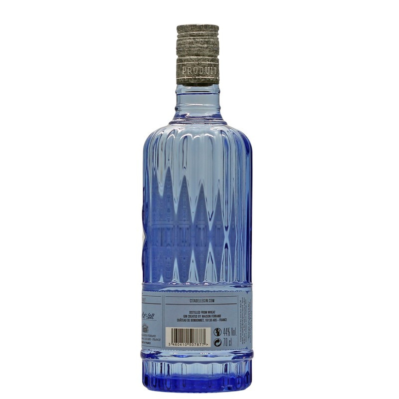 Citadelle Gin 0,7 L 44% vol Citadelle Gin 0,7 L 44% vol