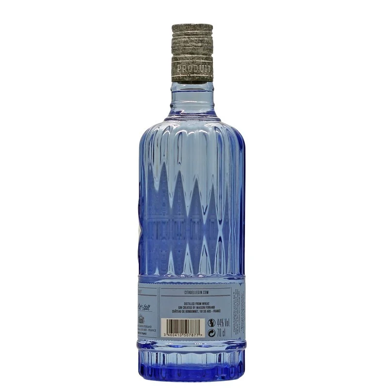 Citadelle Gin 0,7 L 44% vol Citadelle Gin 0,7 L 44% vol