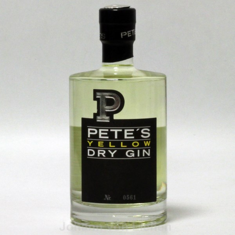 Pete's Yellow Dry Gin 0,5 L 47 %vol Pete's Yellow Dry Gin 0,5 L 47 %vol