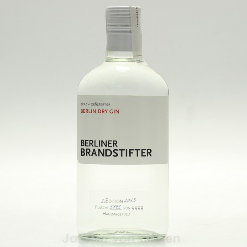 Berliner Brandstifter Dry Gin 0,7 L 43,3%vol Berliner Brandstifter Dry Gin 0,7 L 43,3%vol