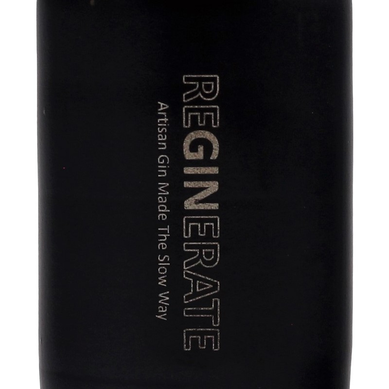 Reginerate Artisan Gin 0,5 L 49%vol Reginerate Artisan Gin 0,5 L 49%vol