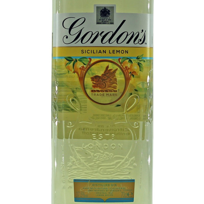 Gordon's Sicilian Lemon Gin 0,7 L 37,5% vol Gordon's Sicilian Lemon Gin 0,7 L 37,5% vol