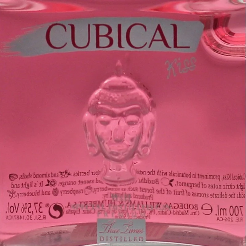 Cubical Kiss Gin 0,7 L 37,5% vol Cubical Kiss Gin 0,7 L 37,5% vol