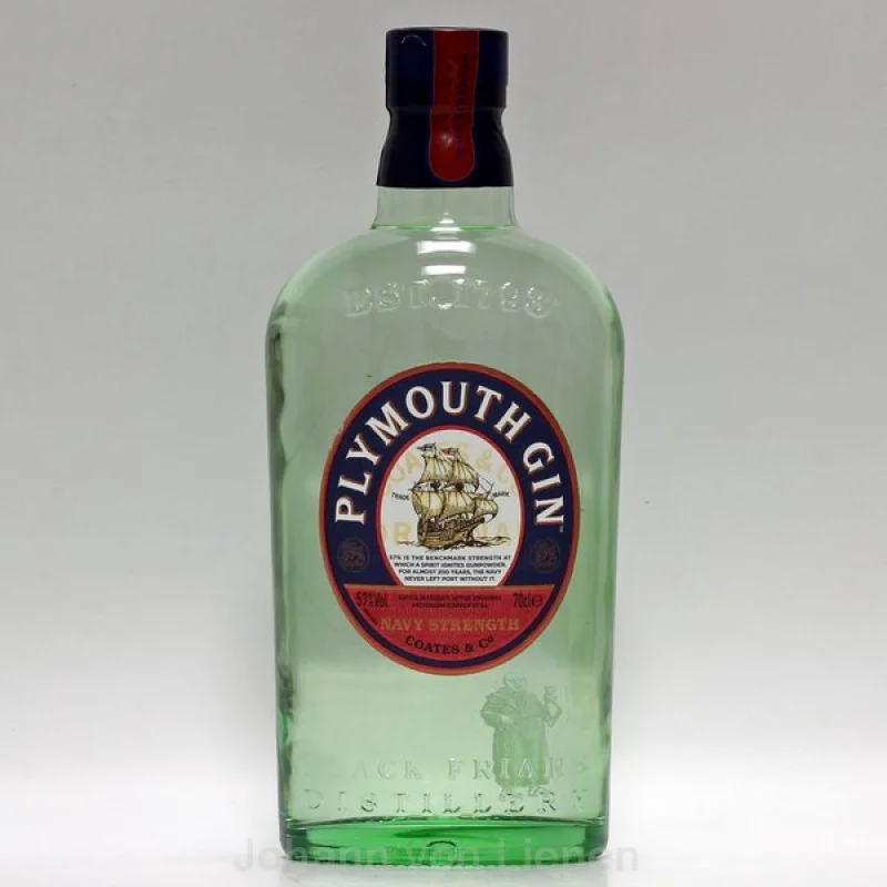 Plymouth Gin Navy Strength 0,7 L 57%vol Plymouth Gin Navy Strength 0,7 L 57%vol
