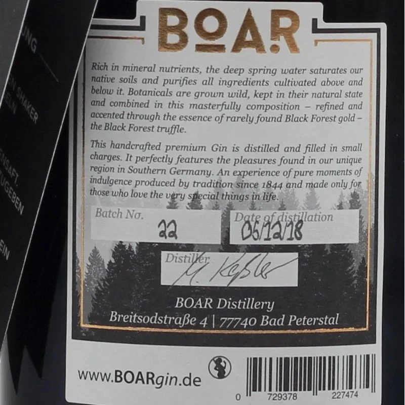 BOAR Gin 0,5 L 43% vol BOAR Gin 0,5 L 43% vol