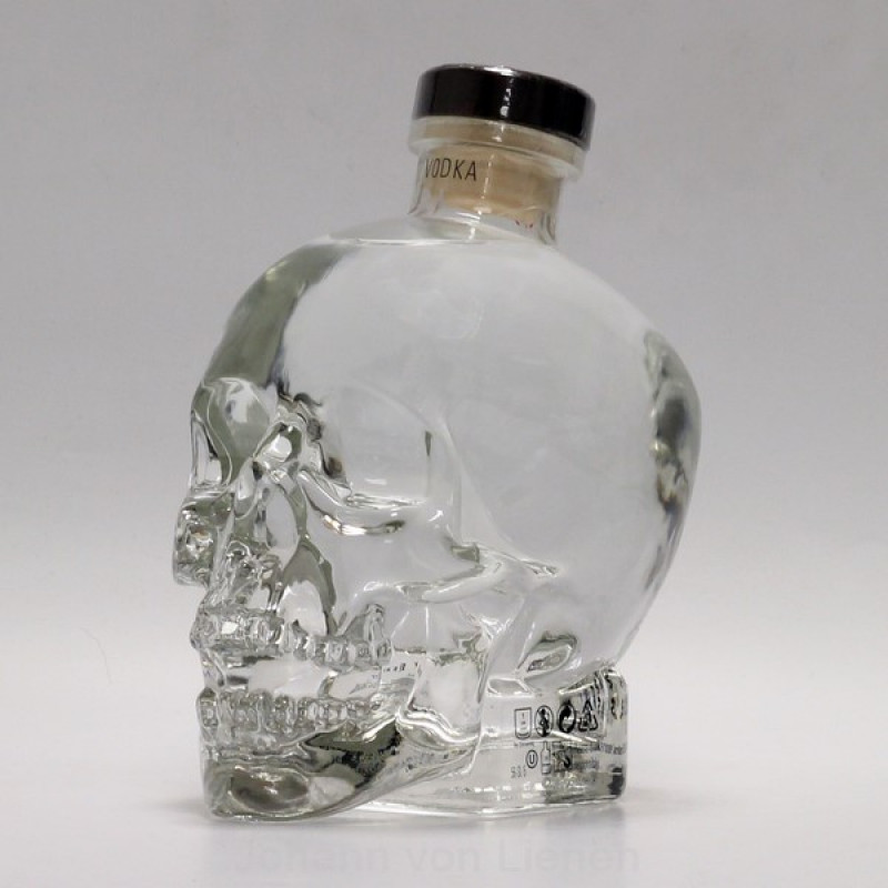 Crystal Head Vodka 0,7 Ltr 40%vol Crystal Head Vodka 0,7 Ltr 40%vol