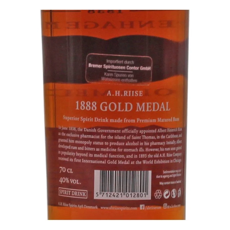 A. H. Riise 1888 Gold Medal 0,7 L 40% vol A. H. Riise 1888 Gold Medal 0,7 L 40% vol
