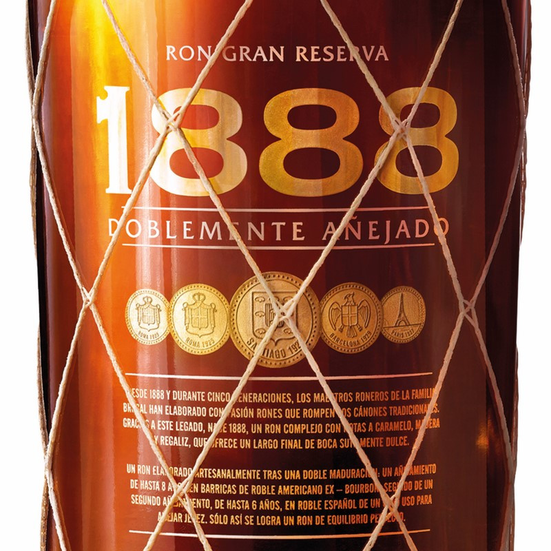 Ron Brugal 1888 Gran Reserva Familiar Rum 0,7 L 40 % vol