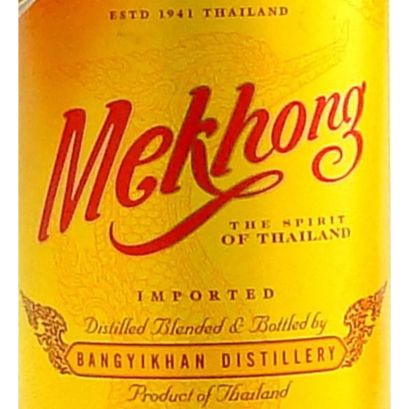 Mekhong Spiced Spirit of Thailand 0,7 L 35% vol Mekhong Spiced Spirit of Thailand 0,7 L 35% vol