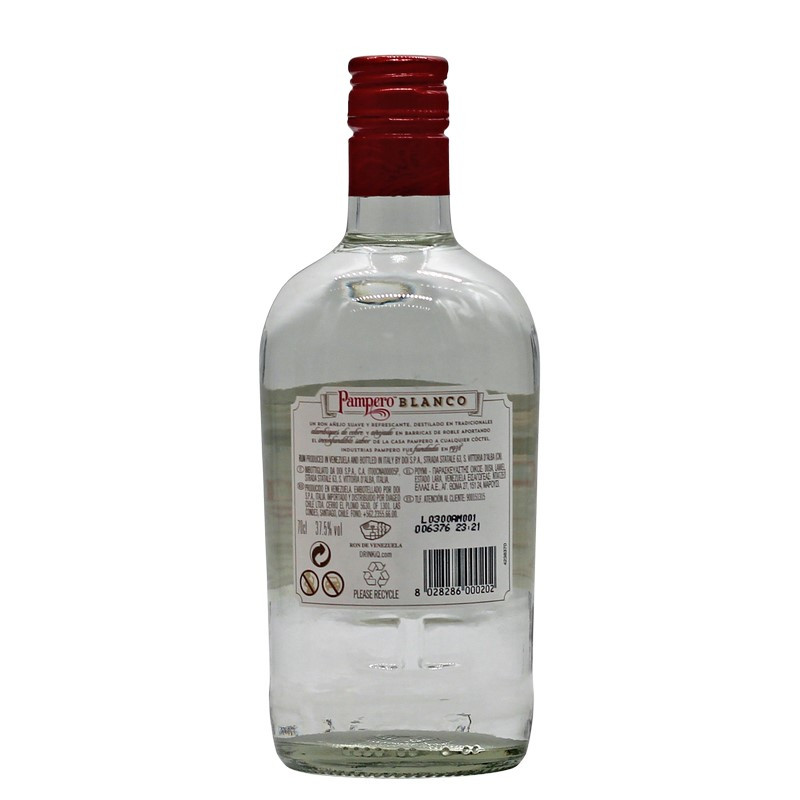 Pampero Blanco 0,7 L 37,5% vol Pampero Blanco 0,7 L 37,5% vol