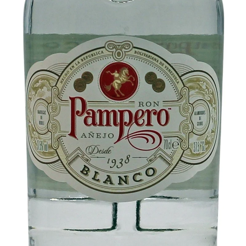 Pampero Blanco 0,7 L 37,5% vol Pampero Blanco 0,7 L 37,5% vol