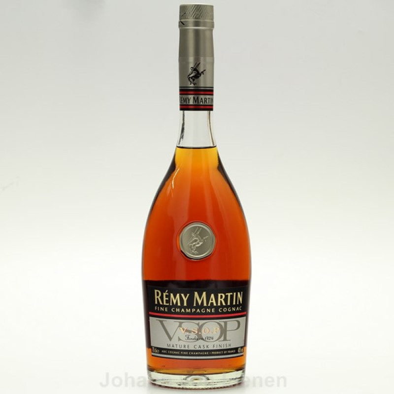 Remy Martin VSOP 0,7 L 40%vol Remy Martin VSOP 0,7 L 40%vol