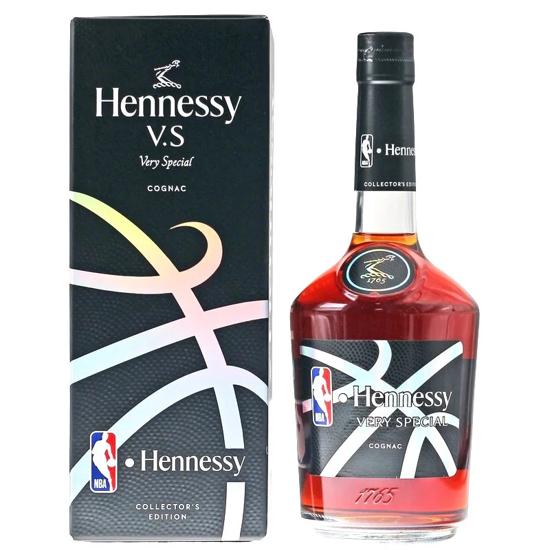 Hennessy VS NBA 2022 Limited Edition 0,7 L 40% vol Hennessy VS NBA 2022 Limited Edition 0,7 L 40% vol