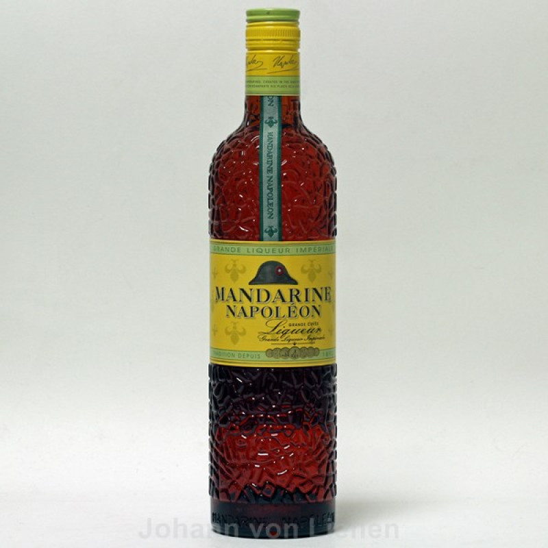 Mandarine Napoleon Cognac Likör 0,7 L 38%vol Mandarine Napoleon Cognac Likör 0,7 L 38%vol