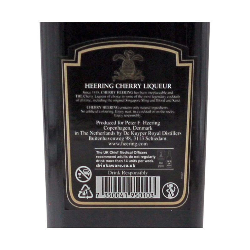 Heering Cherry Liqueur 0,7 L 24% vol Heering Cherry Liqueur 0,7 L 24% vol