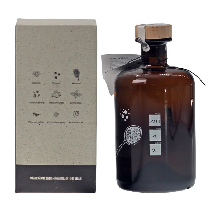 Papas Kräuter Handgefertigter Kräutergeist 0,5 L 40,5% vol Papas Kräuter Handgefertigter Kräutergeist 0,5 L 40,5% vol