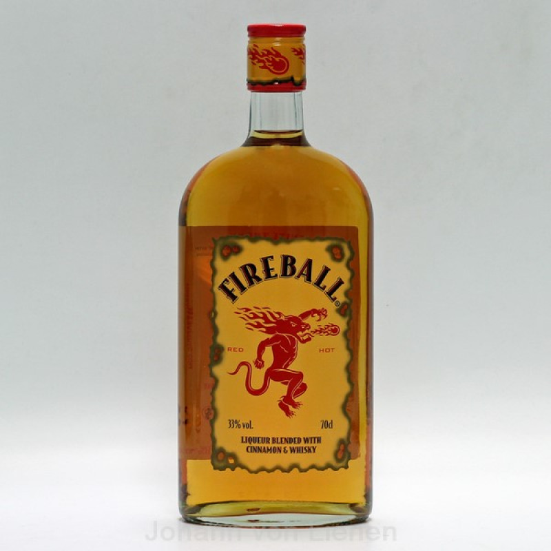 Fireball Whisky Zimt Likör 0,7 L 33%vol Fireball Whisky Zimt Likör 0,7 L 33%vol